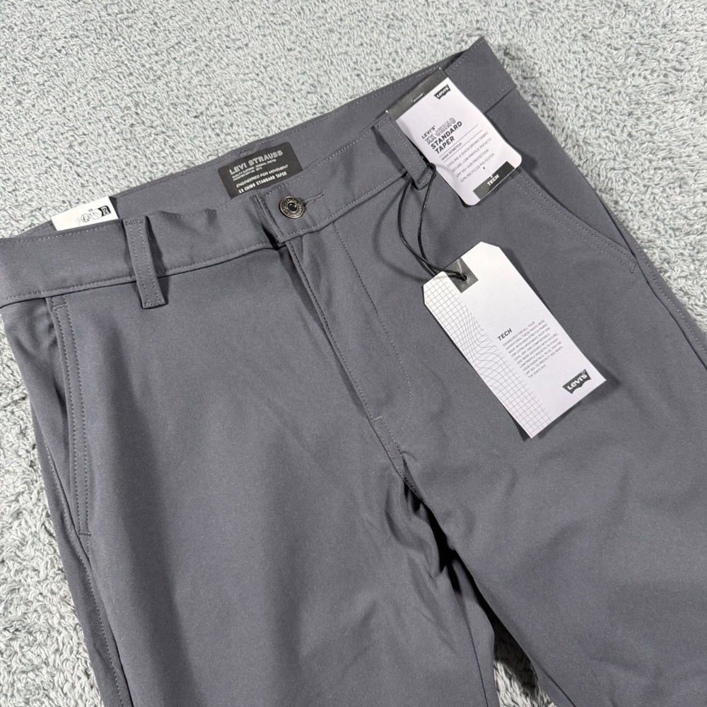 NWT Levis XX Chino Standard Taper Tech Pants Mens 30x32 Grey High Stretch Coolin
